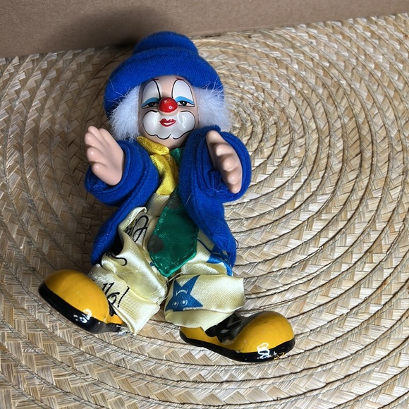 Vintage Figurine Clown Dolls Size 6.5” In Height - Picture 7 of 9